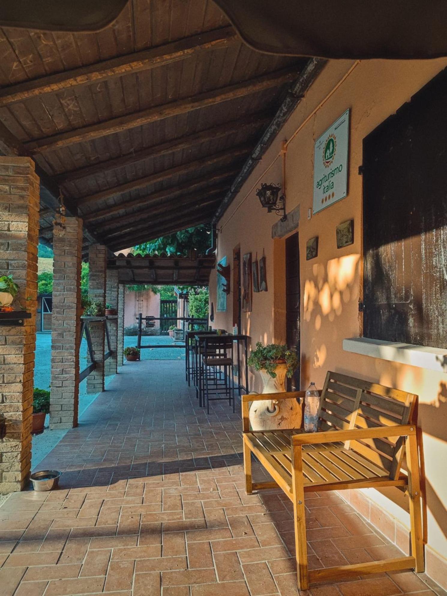 Agriturismo Villa Enrichetta Bettola  Buitenkant foto